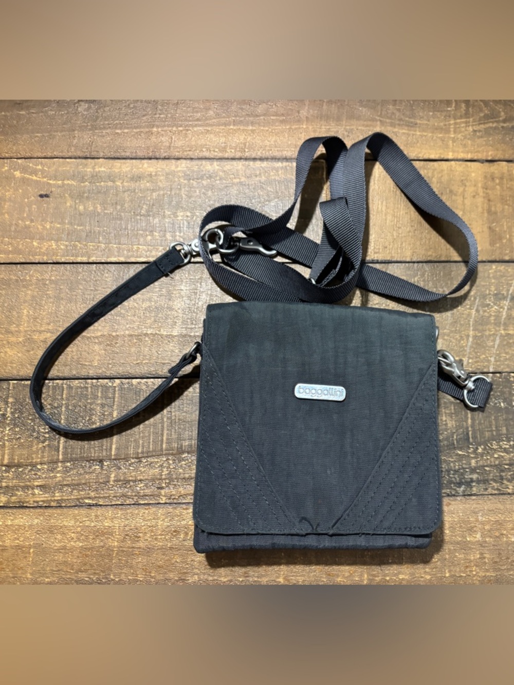 Baggallini Divide Crossbody Bag, Charcoal